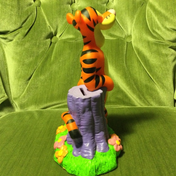 DISNEY Tigger Coin Bank Vintage - Picture 5 of 11